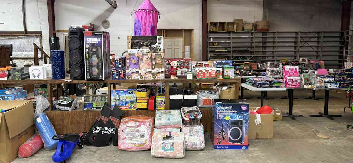 Auction Items to Benefit Plentiful Harvest - Dec 6th at 6 pm Auction Items to Benefit Plentiful Harvest - Dec 6th at 6 pm