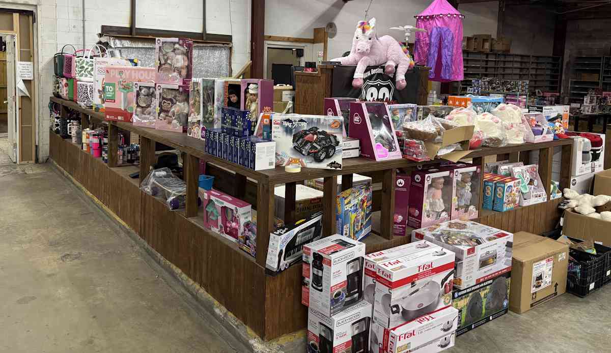 Auction Items to Benefit Plentiful Harvest - Dec 6th at 6 pm Auction Items to Benefit Plentiful Harvest - Dec 6th at 6 pm