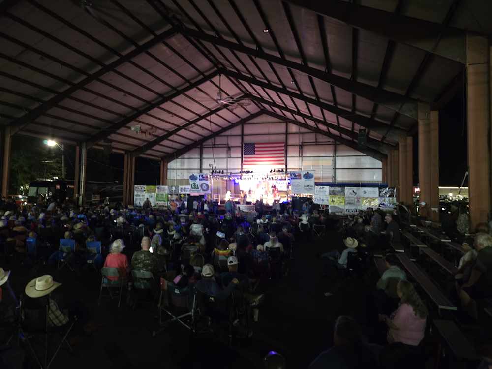 Great Crowd & Couples Dancing to Asleep at the Wheel