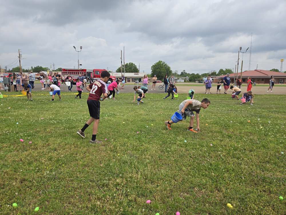Oldest Group of Easter Egg Hunters