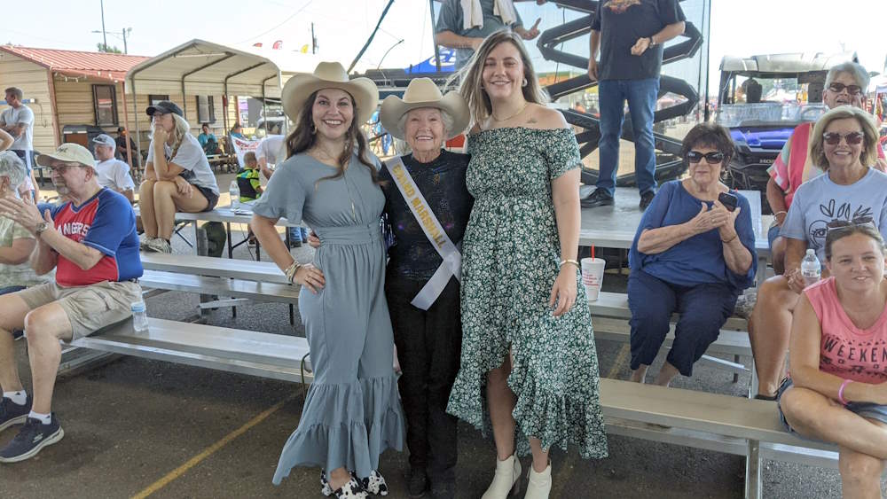 Grand Marshall with her 2 Grand Daughters Grand Marshall with her 2 Grand Daughters