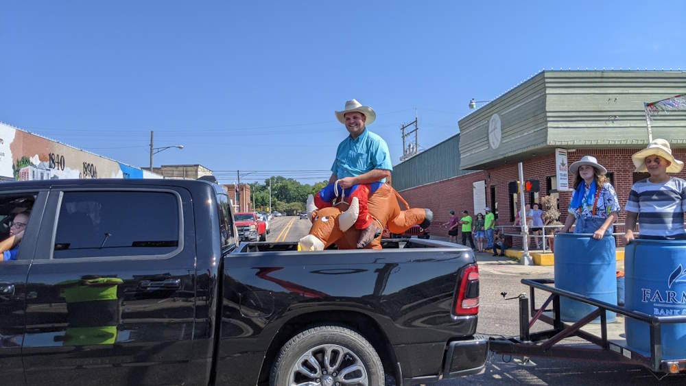 Farmer's Bank & Trust Farmer's Bank & Trust