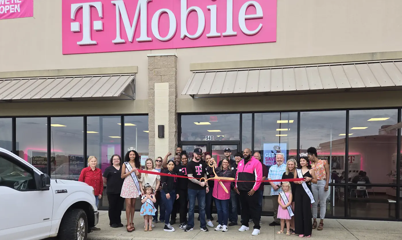 T-Mobile Ribbon Cutting