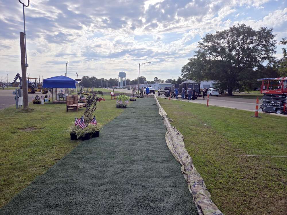 Setting up the wall Setting up the wall