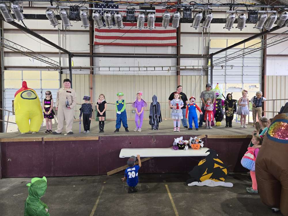 Fall Festival & Chili Cookoff Costume Contest Fall Festival & Chili Cookoff Costume Contest