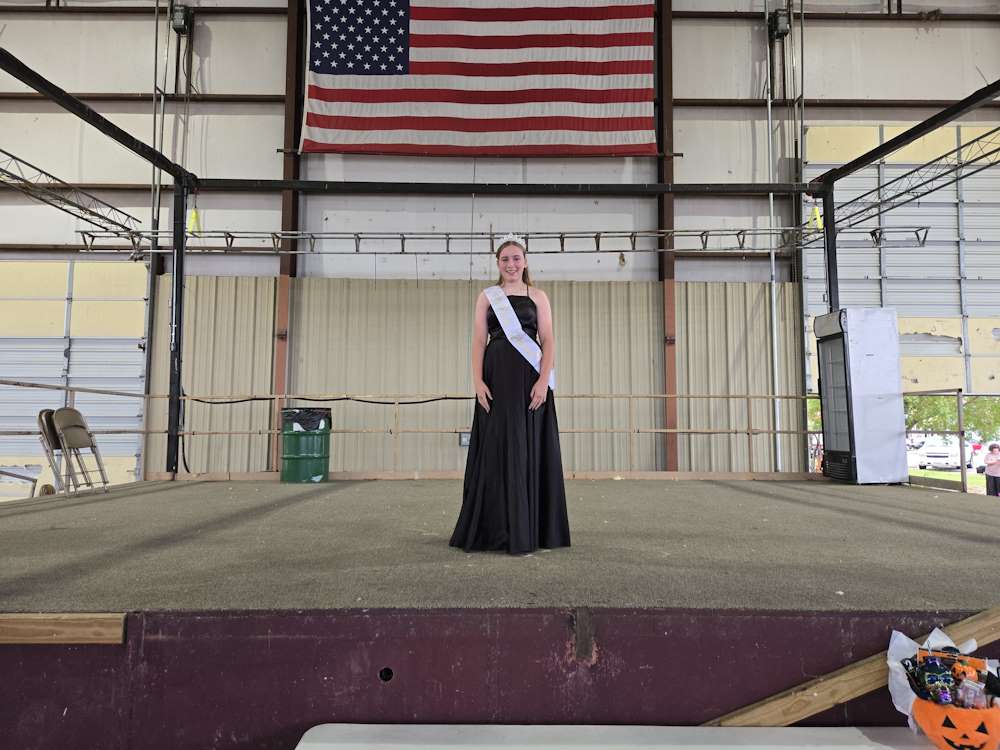 Fall Festival & Chili Cookoff Costume Contest Winner Fall Festival & Chili Cookoff Costume Contest Winner