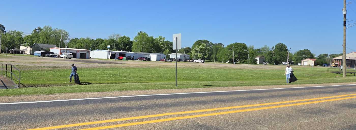 Earth Day Pictures at Various Locations Earth Day Pictures at Various Locations