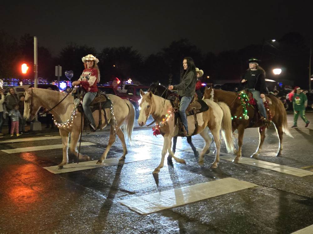 2024 Christmas Parade Pictures 2024 Christmas Parade Pictures