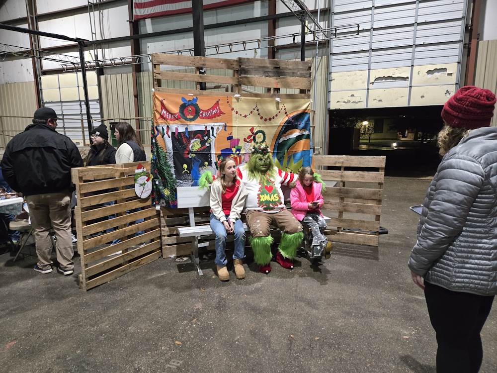 2024 Christmas Parade Pictures 2024 Christmas Parade Pictures