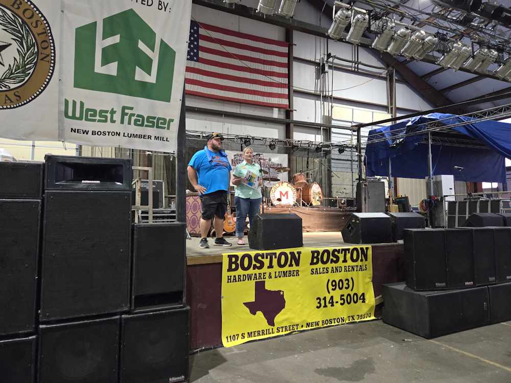 Scarlet Announcing Raffle Winners